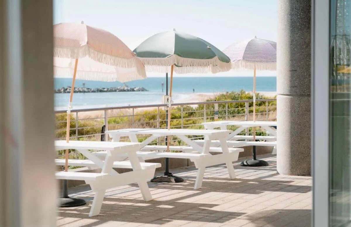 Glenelg Oasis, Pool, Gym, Spa & Sauna, Free Parking, City Views Εξωτερικό φωτογραφία